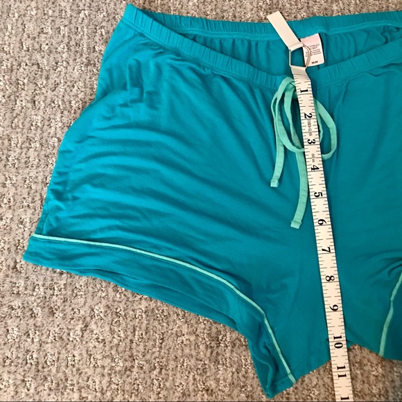 Victoria’s Secret Pajama Shorts - Picture 3 of 5